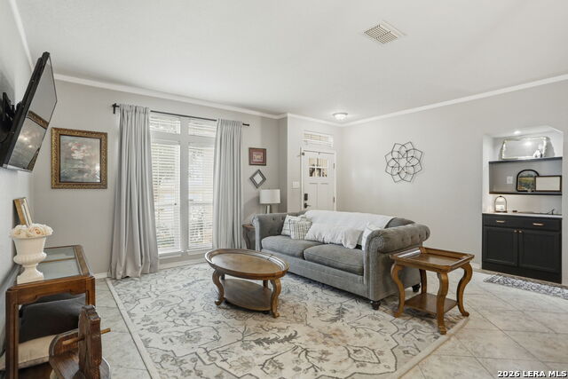 Listing photo id 6 for 9518 Wolf Pt