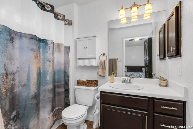 Image 15 of 25 For 4007 Desert Cir