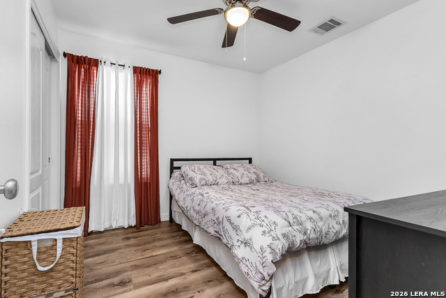 Image 18 of 25 For 4007 Desert Cir