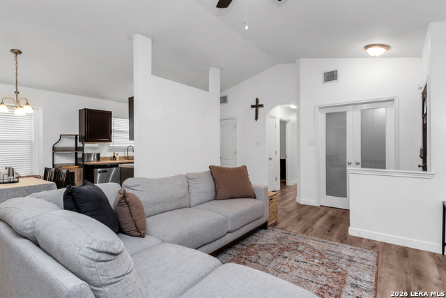 Image 7 of 25 For 4007 Desert Cir