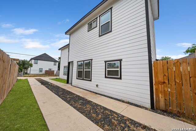 Details for 323 Gabriel  201, San Antonio, TX 78202