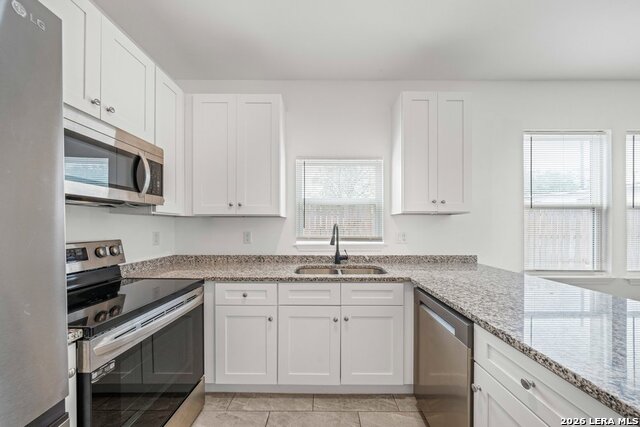 Image 10 of 30 For 323 Gabriel  201