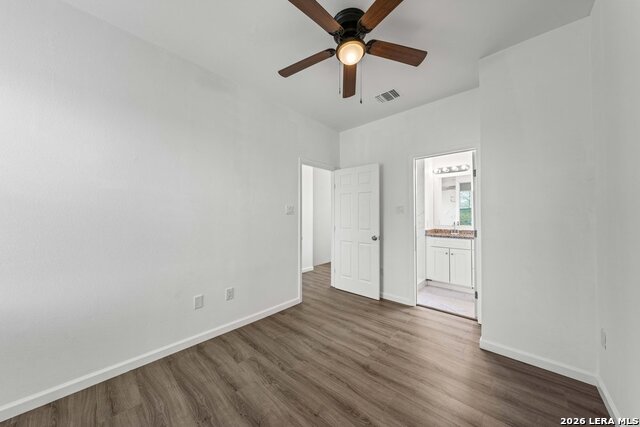 Image 23 of 30 For 323 Gabriel  201