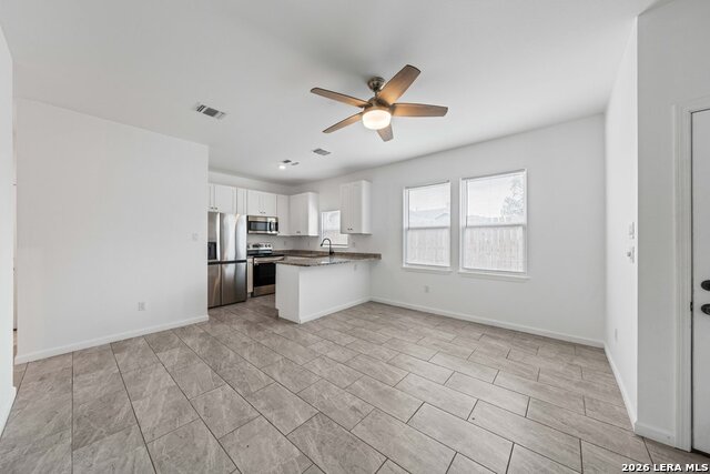 Image 5 of 30 For 323 Gabriel  201