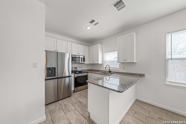 Image 9 of 30 For 323 Gabriel  201