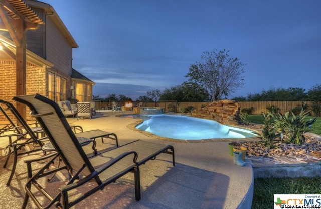 Image 29 of 56 For 2733 Ridge Path Dr