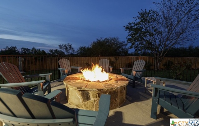 Image 5 of 56 For 2733 Ridge Path Dr