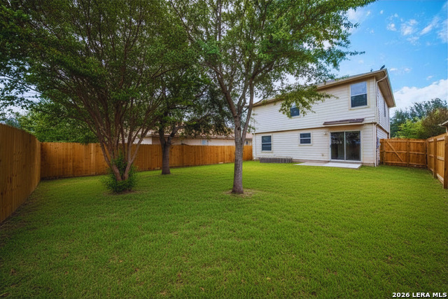 Image 20 of 35 For 518 Reba  