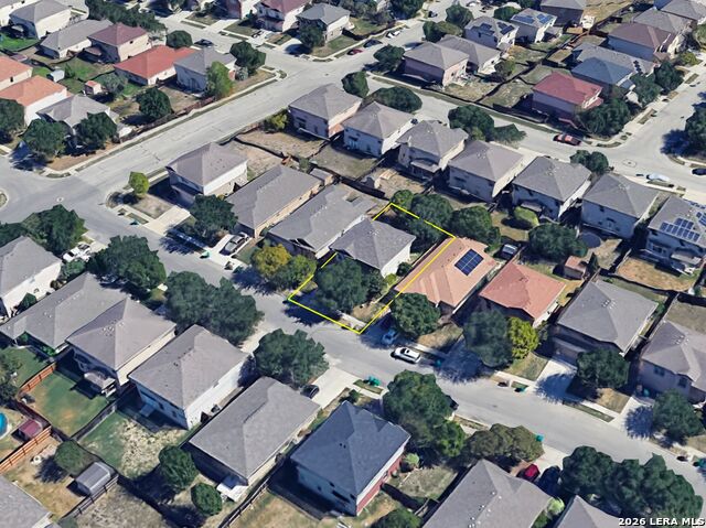 Image 32 of 35 For 518 Reba  