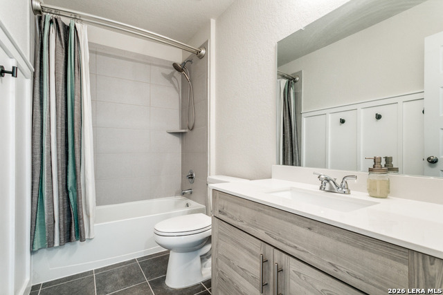 Image 29 of 38 For 15051 Summer Lynn Pl