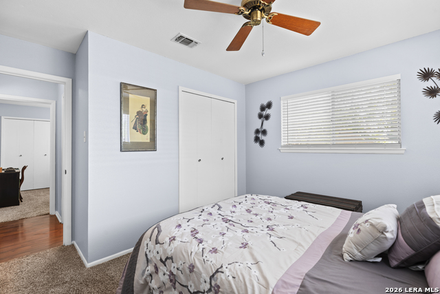 Image 15 of 21 For 13023 Larkyorke St