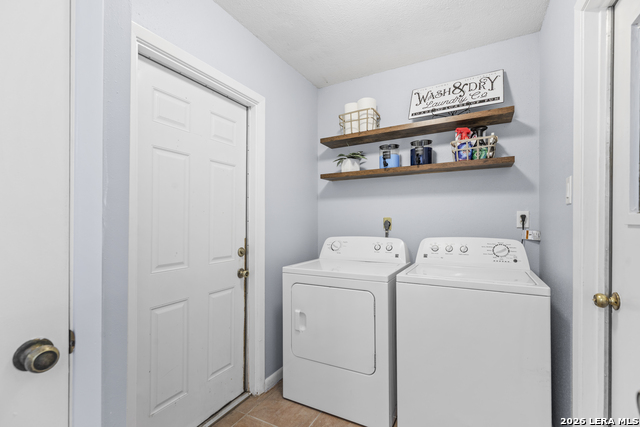 Image 19 of 21 For 13023 Larkyorke St