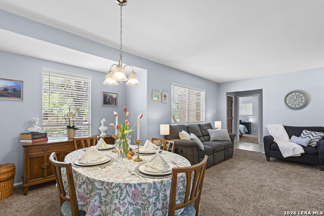 Image 3 of 21 For 13023 Larkyorke St