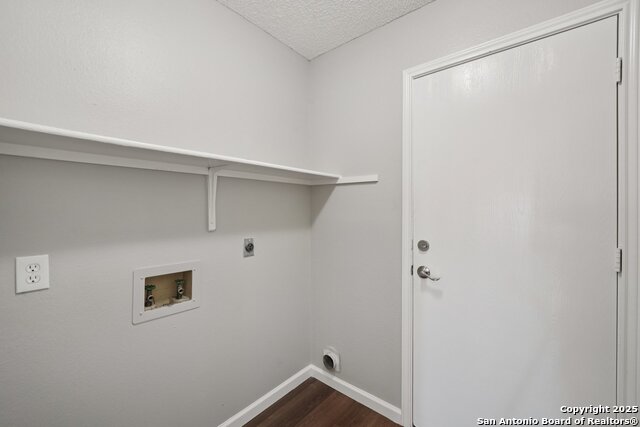 Listing photo id 19 for 7334 Sunscape