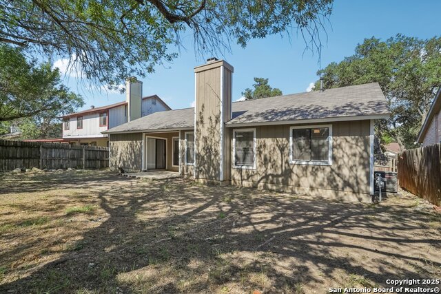 Listing photo id 22 for 7334 Sunscape