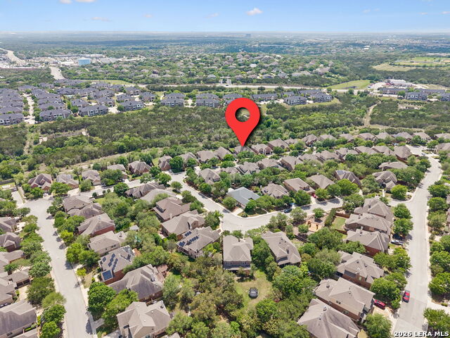 Image 36 of 46 For 23119 Treemont Park