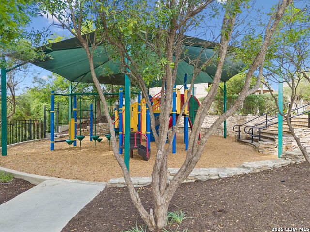 Image 44 of 46 For 23119 Treemont Park