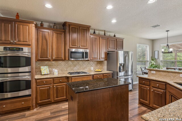 Image 8 of 46 For 23119 Treemont Park