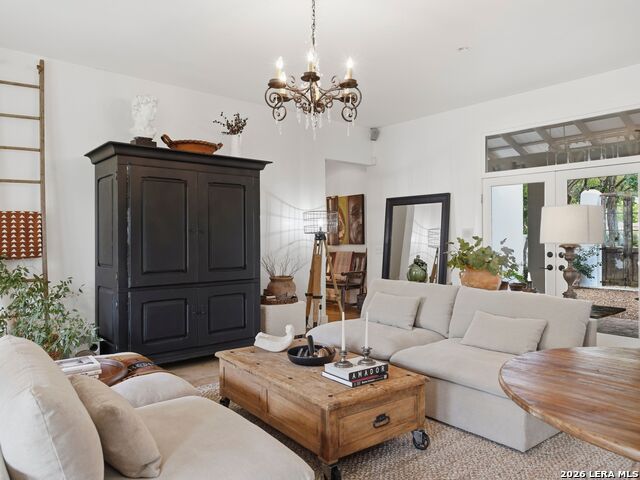 Image 14 of 60 For 2355 Oakland Bend