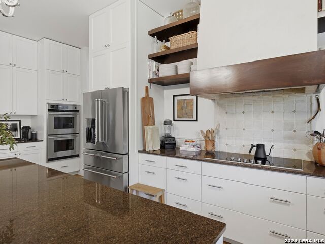 Image 24 of 60 For 2355 Oakland Bend