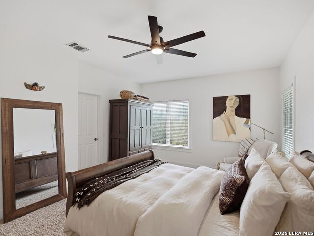 Image 40 of 60 For 2355 Oakland Bend