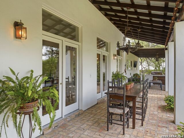 Image 46 of 60 For 2355 Oakland Bend