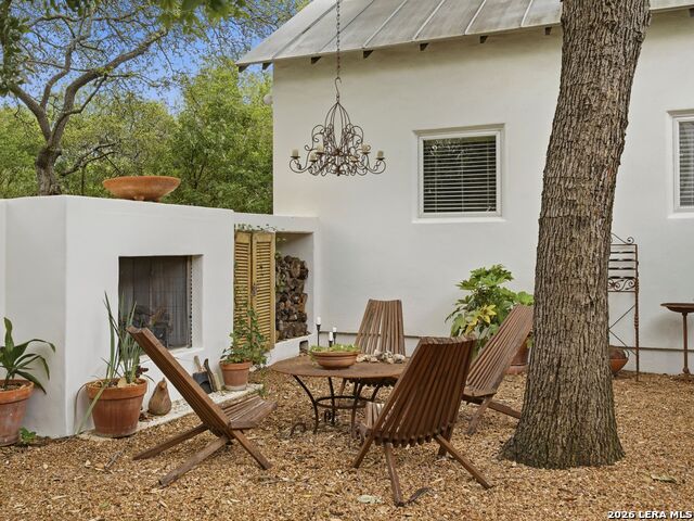 Image 5 of 60 For 2355 Oakland Bend