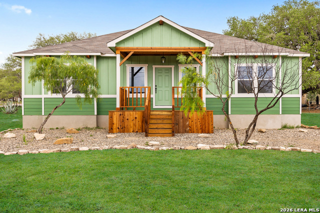 Image 2 of 39 For 316 Royal Oaks Dr