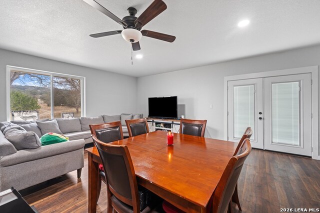 Listing photo id 19 for 3611 Medina Hwy