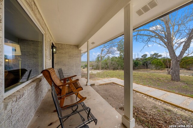 Listing photo id 2 for 3611 Medina Hwy