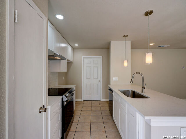 Image 27 of 49 For 8303 Meadow Fire