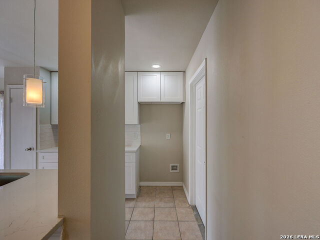 Image 31 of 49 For 8303 Meadow Fire