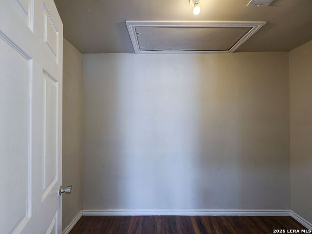 Image 34 of 49 For 8303 Meadow Fire