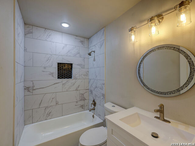 Image 39 of 49 For 8303 Meadow Fire