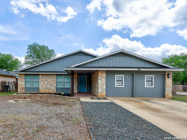 Image 4 of 49 For 8303 Meadow Fire