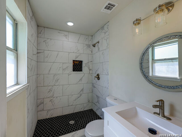 Image 48 of 49 For 8303 Meadow Fire