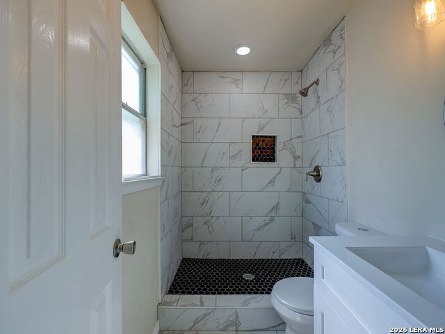 Image 49 of 49 For 8303 Meadow Fire