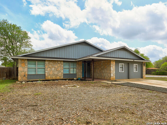 Image 5 of 49 For 8303 Meadow Fire