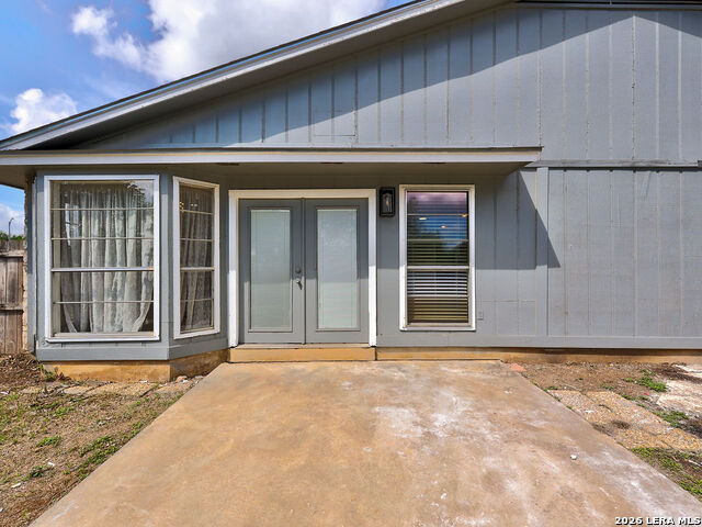 Image 9 of 49 For 8303 Meadow Fire