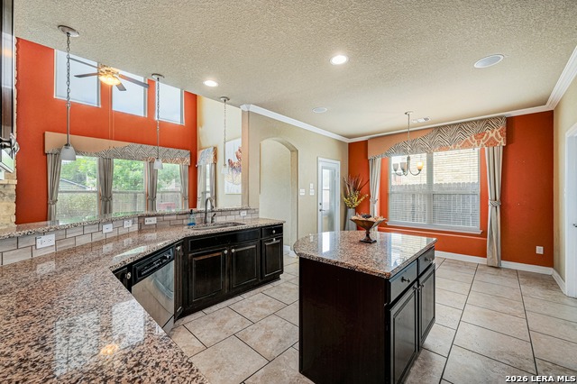 Image 12 of 31 For 7014 Laguna Bch