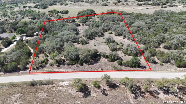 Image 18 of 22 For 2124 Francisco Pass