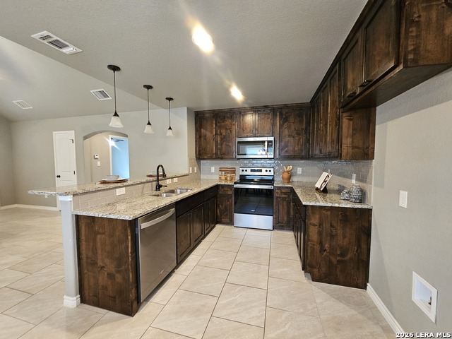 Image 10 of 31 For 612 Canyon Springs Dr