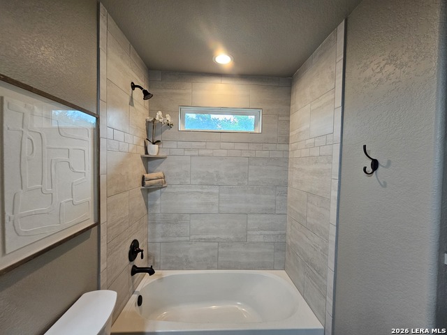 Image 18 of 31 For 612 Canyon Springs Dr