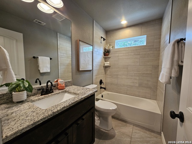 Image 24 of 31 For 612 Canyon Springs Dr