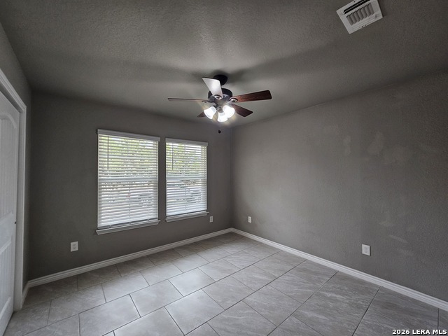 Image 26 of 31 For 612 Canyon Springs Dr