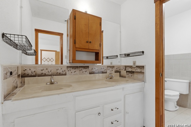 Image 13 of 38 For 11943 White Birch St