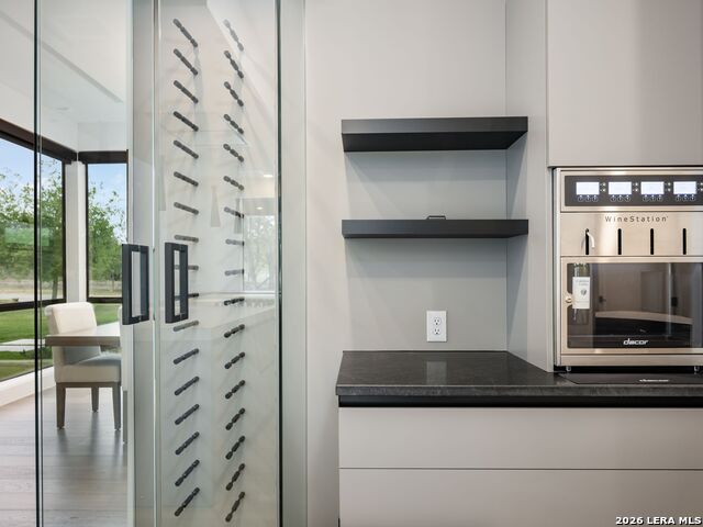 Image 21 of 87 For 211 Wellesley Hill