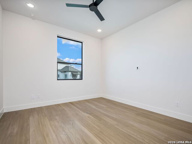 Image 30 of 87 For 211 Wellesley Hill