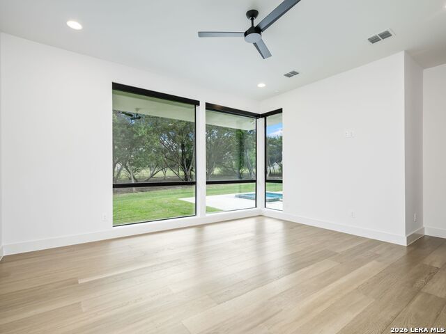 Image 31 of 87 For 211 Wellesley Hill