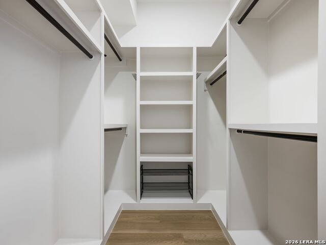 Image 34 of 87 For 211 Wellesley Hill